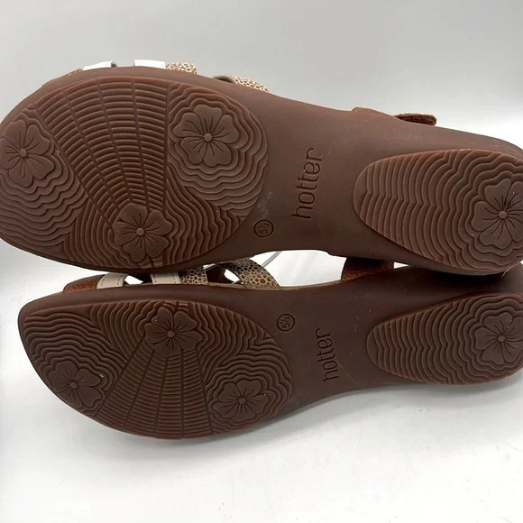 Hotter leather sandals US size 7.5 like new - Picture 9 of 10